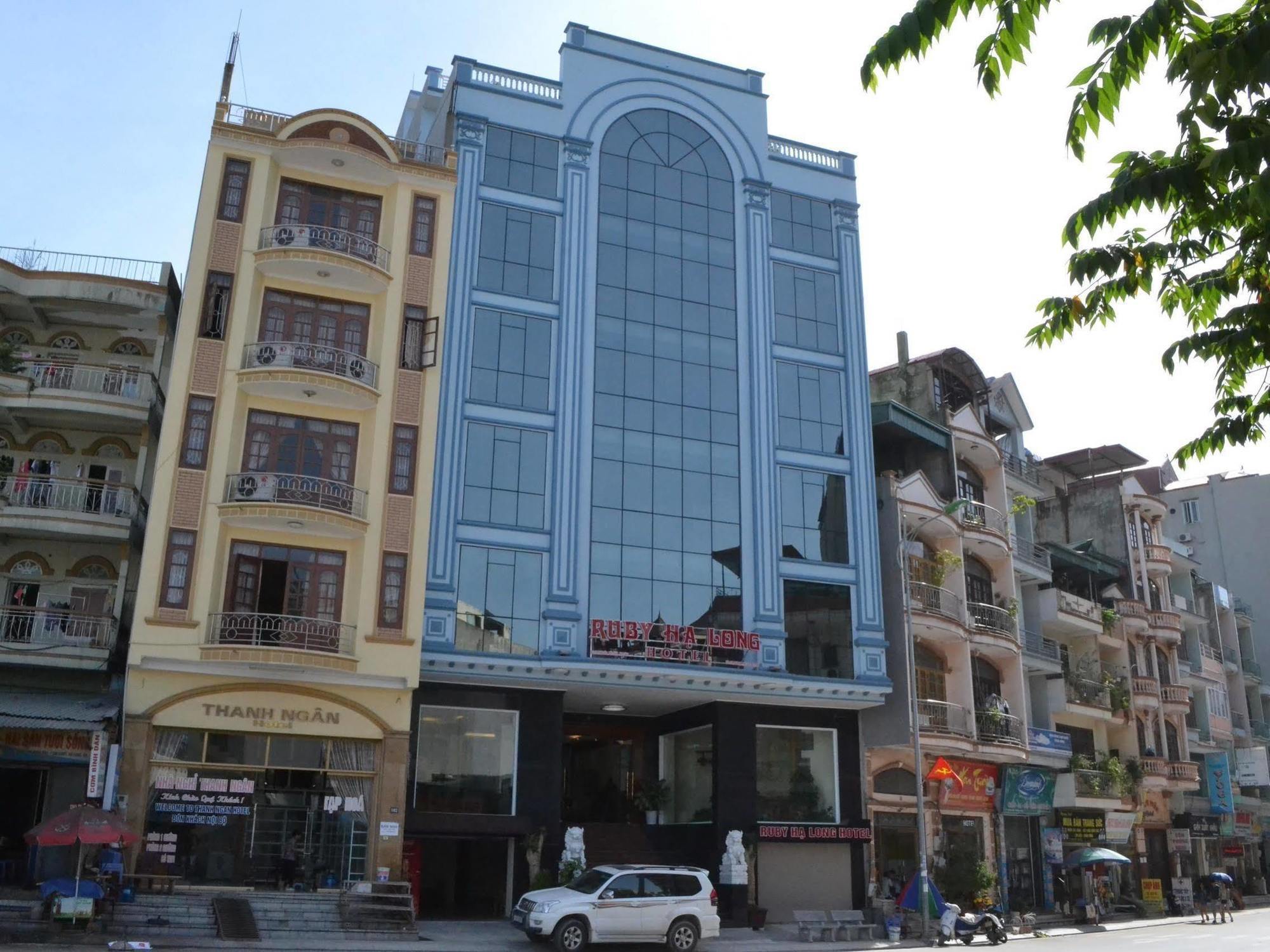 Ruby Ha Long Hotel Exterior photo